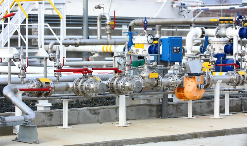 equipo-del-petróleo-y-gas-28801827